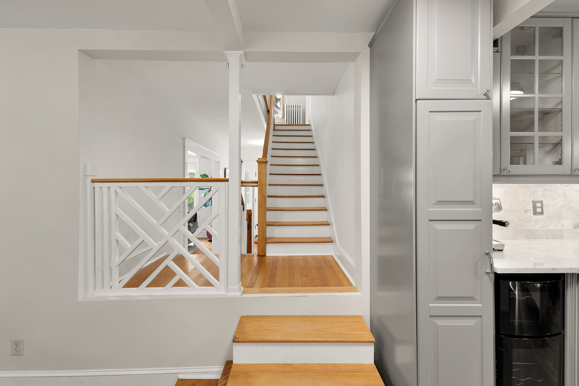 1313 Quincy Street NE_Staircase